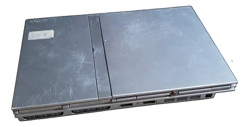 comprar Playstation 2 Slim  Prata 77001 Só O Aparelho Sem Nada  Com Defeito! Não Liga E Tá Sem O Botão Power. K11