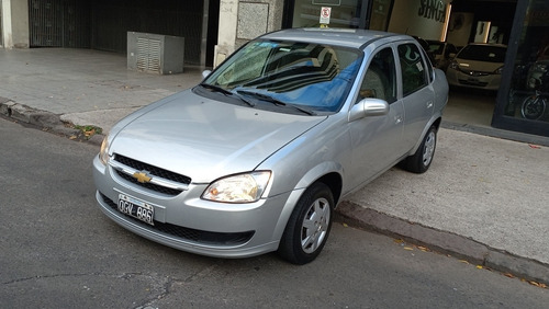 Imagen 8 de 15 de Chevrolet Classic 2014 1.4 Ls Abs Airbag