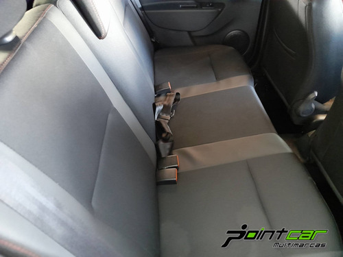 Imagem 8 de 8 de Renault Sandero 1.6 Stepway Rip Curl 8v Flex 4p
