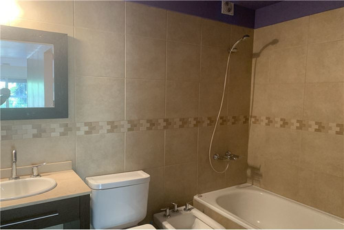 Imagen 9 de 27 de 1 Ambiente Muy Amplio- Gran Balcón-