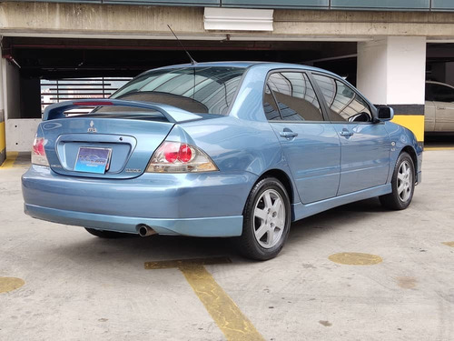 Imagen 5 de 10 de Mitsubishi Lancer Tauring