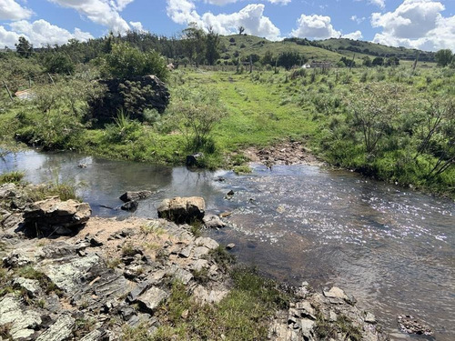 10 Has De Campo Sobre Ruta 13 A Minutos De Aiguá. Un Lugar De Descanso Ideal!