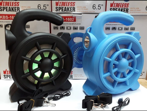 Imagen 2 de 2 de Reproductor Bluetooth 6.5 Con Luces Fm Usb Linterna