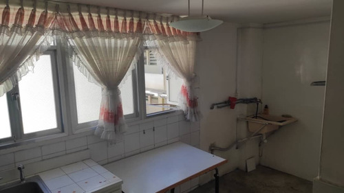Apartamento En Venta , Avenida Fuerzas Armadas