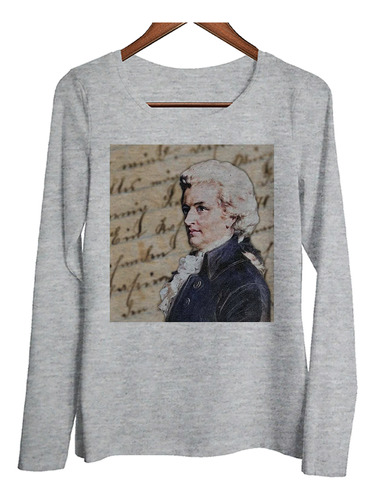 Remera Mujer Ml Mozart Diseño Con Partituras De Fondo M1