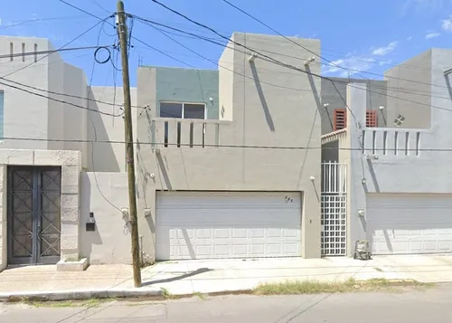 Casa En Remate Bancario En Nuevo Laredo, Tamaulipas. Mm.