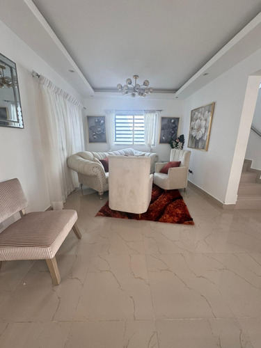 Venta De Casa Con Piscina Ubicada En Prado Oriental De San Isidro
