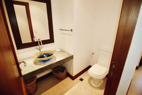 Casa En Venta De 4 Dormitorios En La Barra