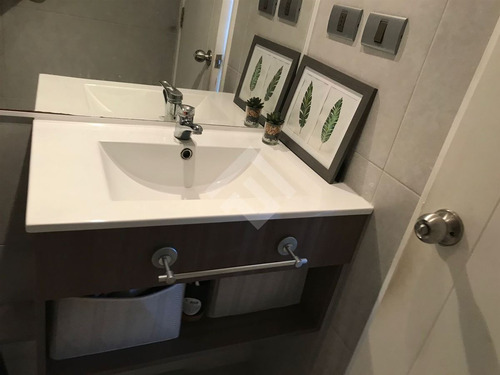 Departamento En Venta De 1 Dorm. En Maipú