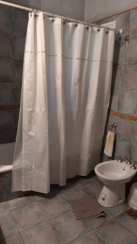 Chalet En Venta En Parque Leloir
