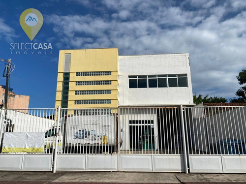 Imagem 1 de 24 de Prédio Comercial Em Jacaraípe Com Elevador - Pr0005