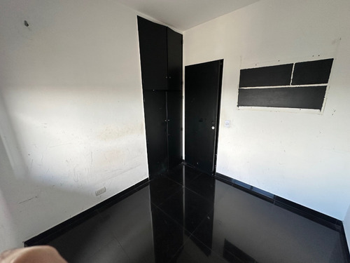 Departamento De 3 Ambientes Alquiler Savedraa