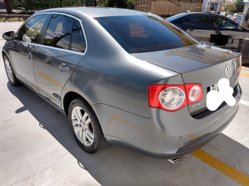 Imagem 7 de 10 de Volkswagen Jetta 2010 2.5 4p