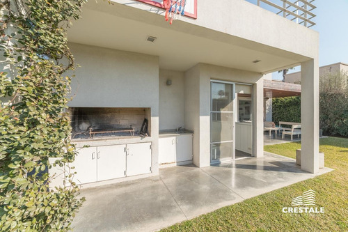 Imagen 9 de 30 de Hermosa Casa 4 Dormitorios En Venta, Excelente Calidad Constructiva - San Marino (funes Hills)