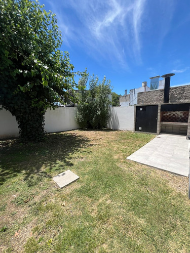 Venta Dúplex Villa Elisa 2 Dormitorios