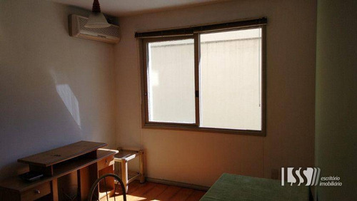 Imagem 11 de 19 de Apartamento Com 2 Dormitórios Em Porto Alegre - Ap1149