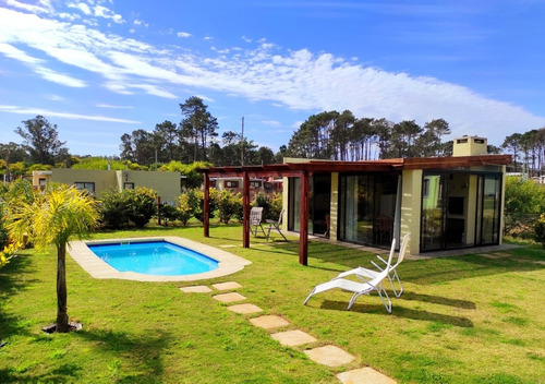 Casa 3 Dorm., Barbacoa, Piscina Climatizada,2 Baños,8 Pers.