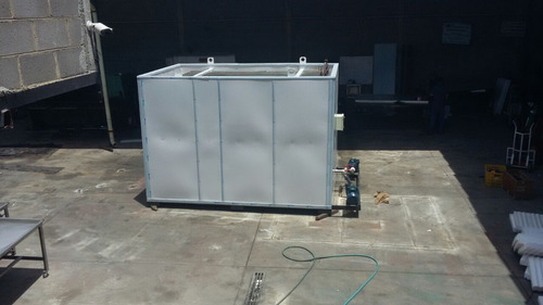 Imagen 3 de 3 de Bancos De Hielos Cubas De Agua Heladas