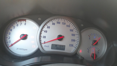 Imagem 7 de 12 de Chery Chery Tiggo 2.0 2.0 16val 4 Portas