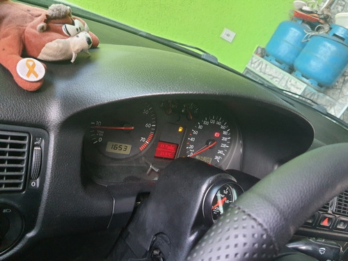 Imagem 6 de 14 de Volkswagen Golf 2001 1.8 Gti 5p