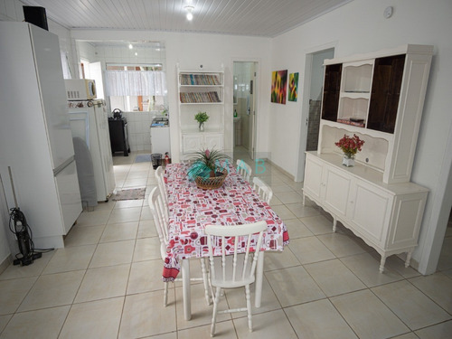 Imagem 1 de 11 de Casa Em Terreno Individual À Venda Na Praia Da Daniela Em Florianópolis Sc! - Ca00279 - 68984324