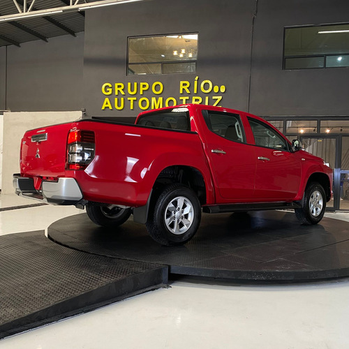 Mitsubishi L200 2.4 Glx Cabina Doble 4x2 Mt