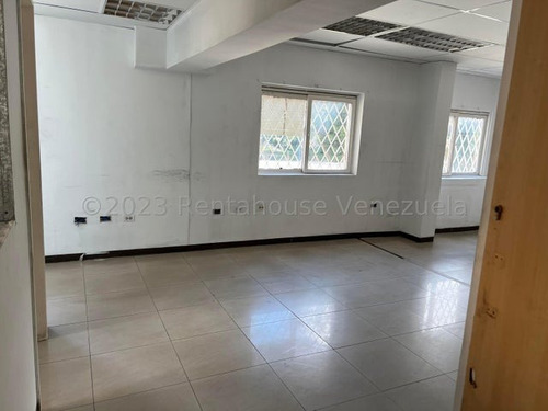 Imagen 5 de 15 de Edificio En Venta Las Mercedes Caracas. Zonificación V6 - Ct. Código 23-21066 Mr.