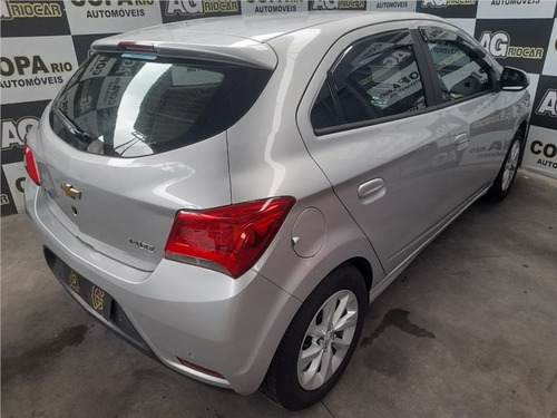 Imagem 5 de 10 de Chevrolet Onix 1.4 Mpfi Ltz 8v Flex 4p Manual