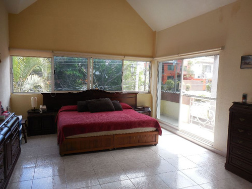 Casa En Fraccionamiento Burgos Bugambilias, 4 Recamaras