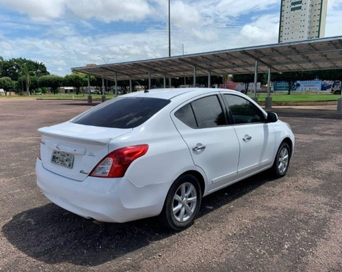 Nissan Versa