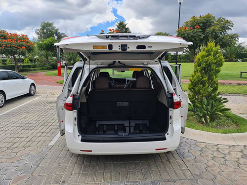 Imagen 7 de 15 de Toyota Sienna 2015 Limited V6