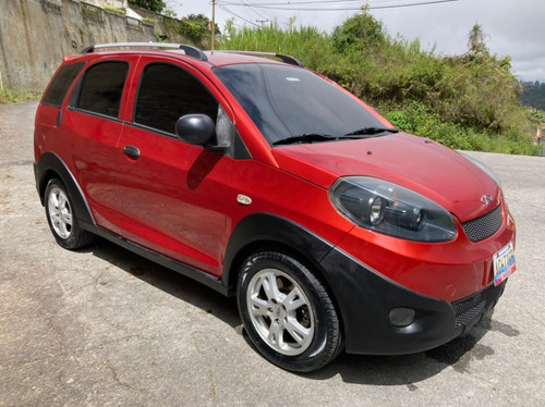 Imagen 2 de 16 de Chery X1