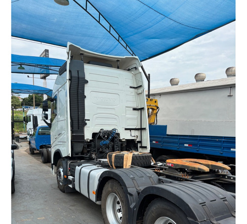 Volvo Fh 540 6x4 Bug Leve 2021 Globetrotter Unico Dono.
