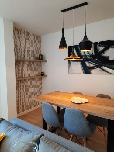Departamento Con Patio Exclusivo Y Balcon Al Frente. De 2 Dormitorios