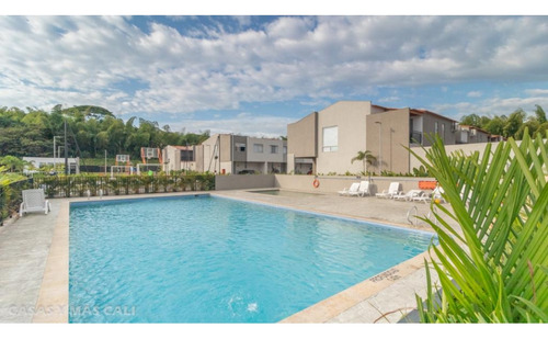 Venta Casa En Condominio De 132 Mts2 Ciudad Country, Jamundí 12575.