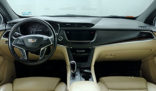 Imagen 6 de 10 de Cadillac Xt5 2017 3.6 Base Piel At