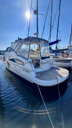 Crucero Klase A 32 (2005) - Volvo Penta 200hp Diésel 400hs)