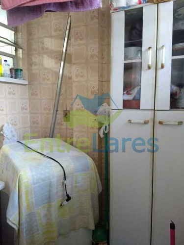 Imagem 14 de 15 de Portuguesa 2 Quartos, Banheiro Social, Cozinha Com Armários, 1 Vaga De Garagem. Apartamento - Ilap20372