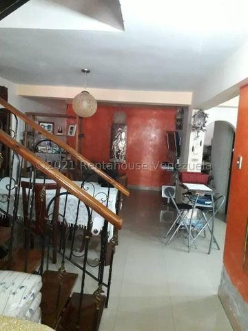 Linda R.0424-576.70.01 Rah#21-20773 Casa En Alquiler En Barquisimeto