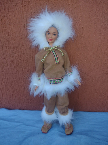 Barbie Artic Doll Of The World Kira 90s 