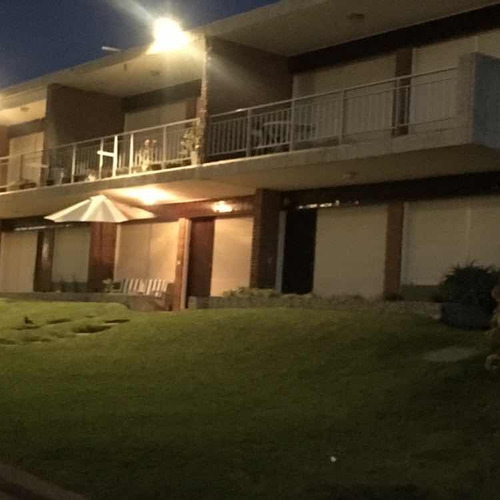 Casa En Punta Del Este Vista Al Mar La Mansa.alquiler -venta