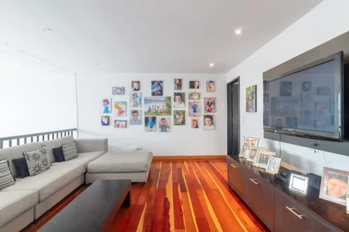 Apartamento En Arriendo/venta En Los Rosales. Cod A12439
