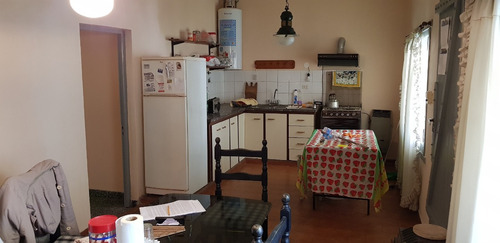 Imagen 5 de 11 de Casa Ph Al Frente En Venta Moron Sur