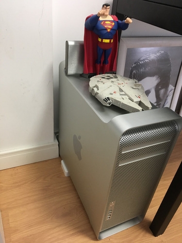 Imagem 1 de 1 de Mac Pro 5.1 (mid 2010) 12 Cores 2.8 Ghz - 64 Gb Ram