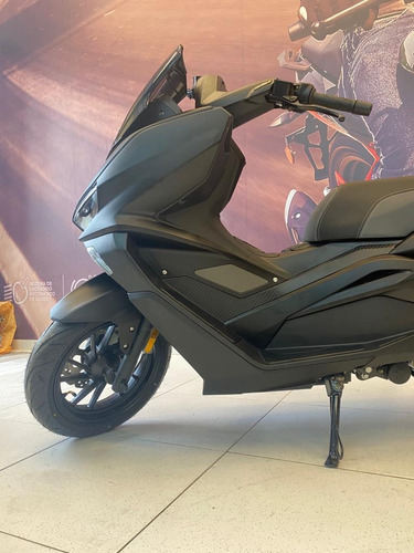 Victory Black