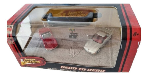 Johnny Lightning 1968 Corvette 427 & 2002 Z06 Head To Head