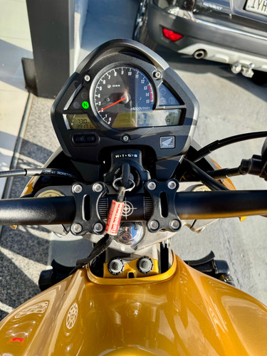 Hornet 600