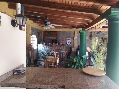 Imagen 22 de 24 de Nestor Moreno Vende Casa En Naguanagua Lemc-398