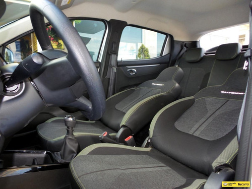 Imagen 20 de 25 de Renault Kwid Outsider