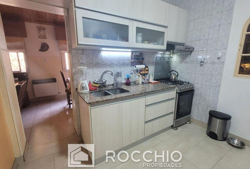 Casa 4 Ambientes. | Roldan, Belisario 2599